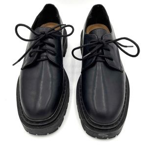 NWOT H&M Black Chunky Sole Tie Up Oxfords size 6
